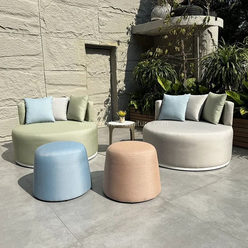 Mobilier complementar