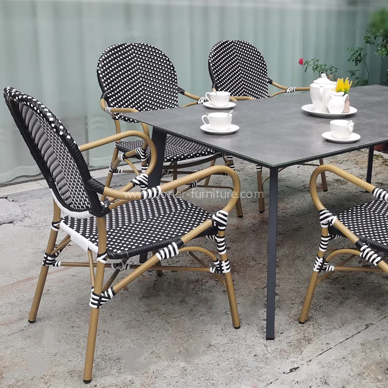 Set de mese moderne rezistente la apă din aluminiu pe Rattan Set de mese moderne rezistente la apă din aluminiu pe Rattan
